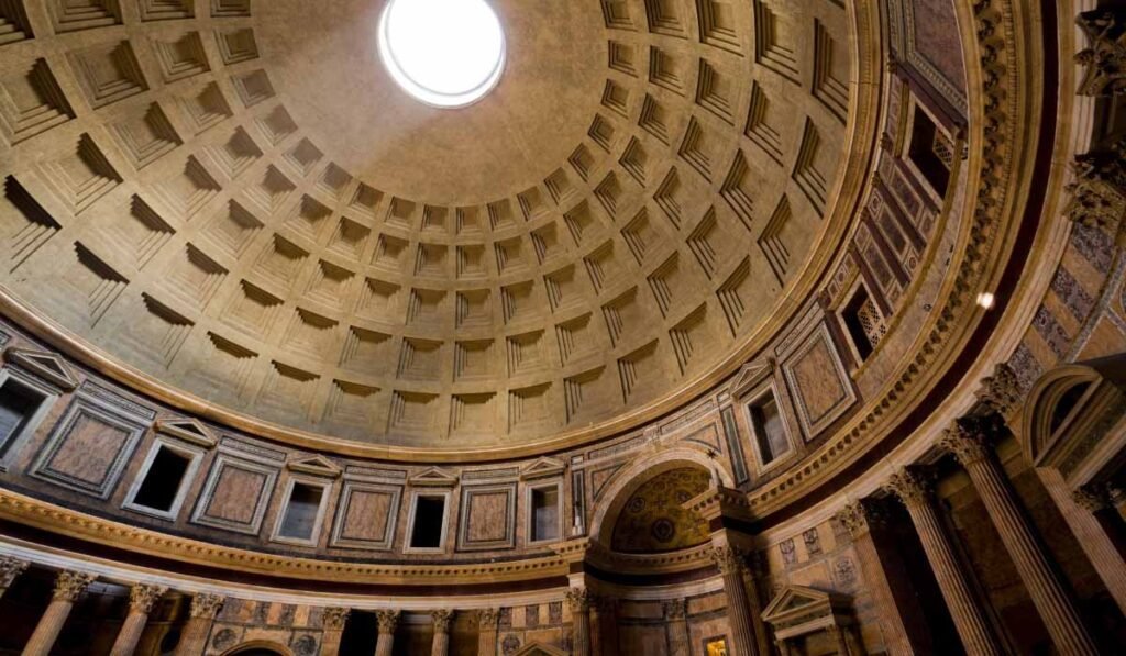 Inside Roman Pantheon