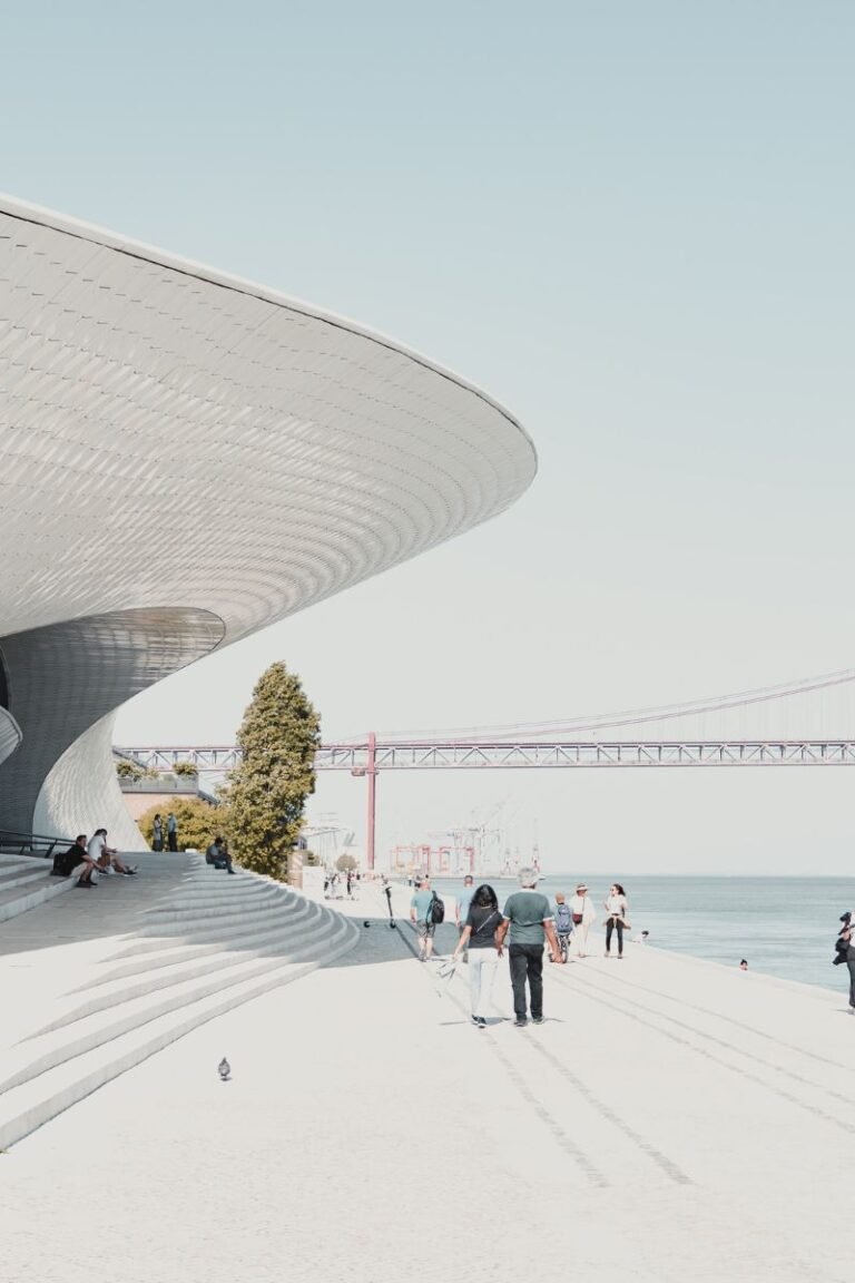 Lisbon Train Stations: What To Know Before Visiting Lisbon